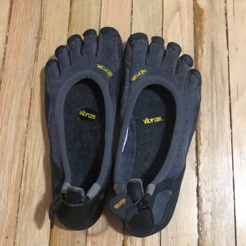 Vibram Five Finger Toe Shoes